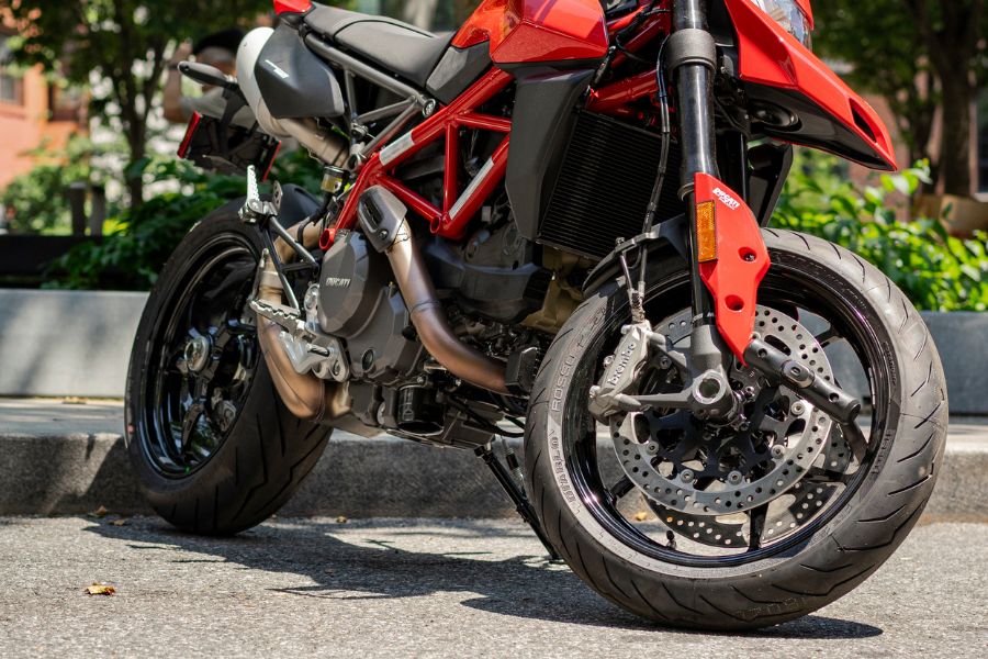 LITELOK Fitment Guide: Locks for Every Motorcycle