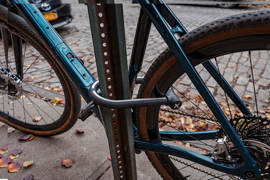 How to Use a U-Lock: Best Bicycle Locking Techniques